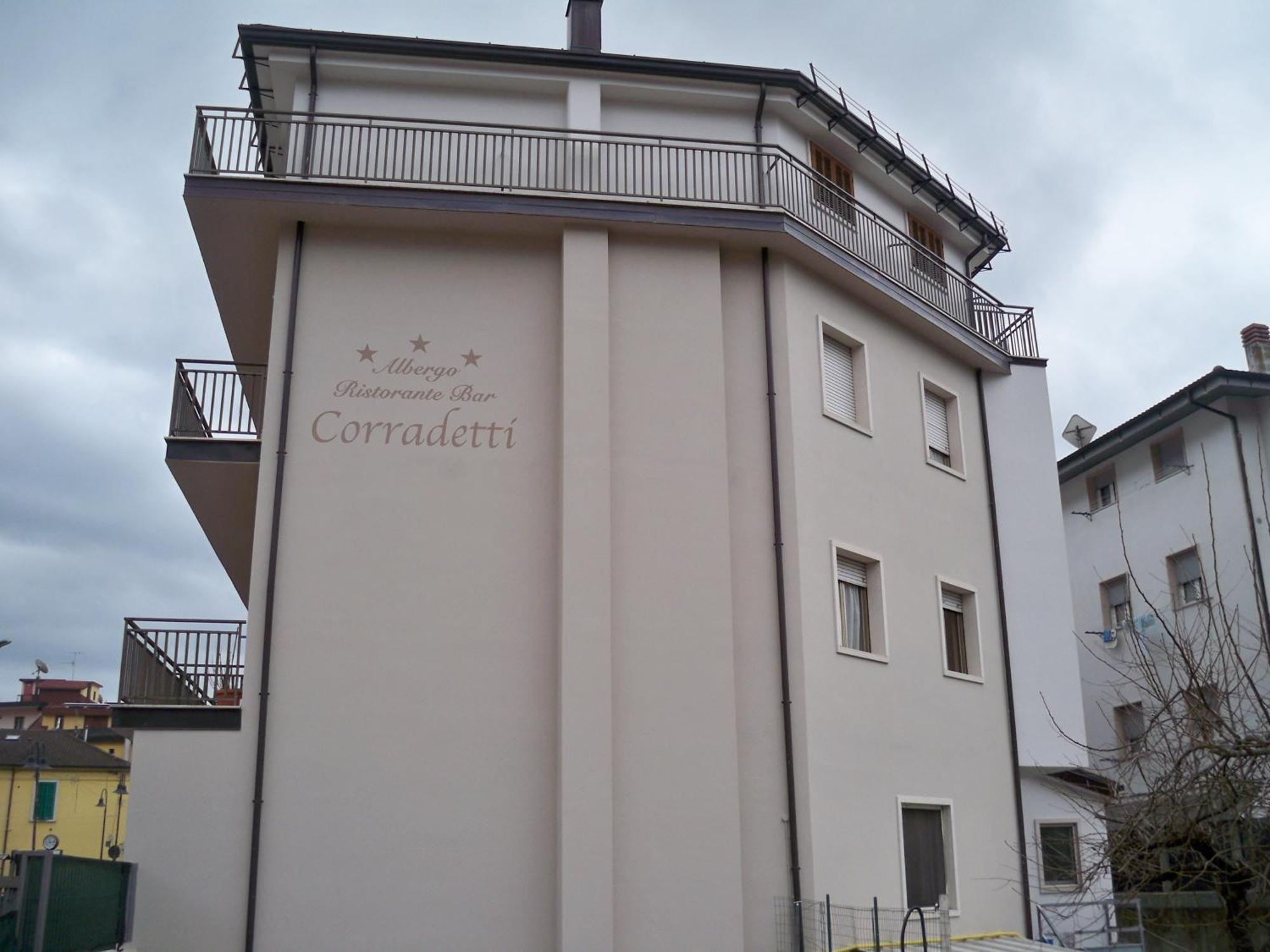 Albergo Corradetti Castel Di Sangro Buitenkant foto