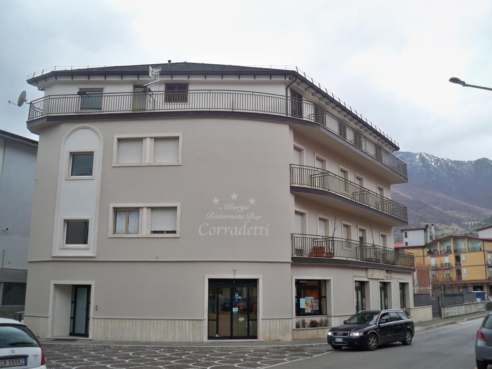 Albergo Corradetti Castel Di Sangro Buitenkant foto